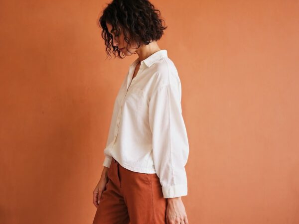 Como montar looks com a blusa oversized feminina